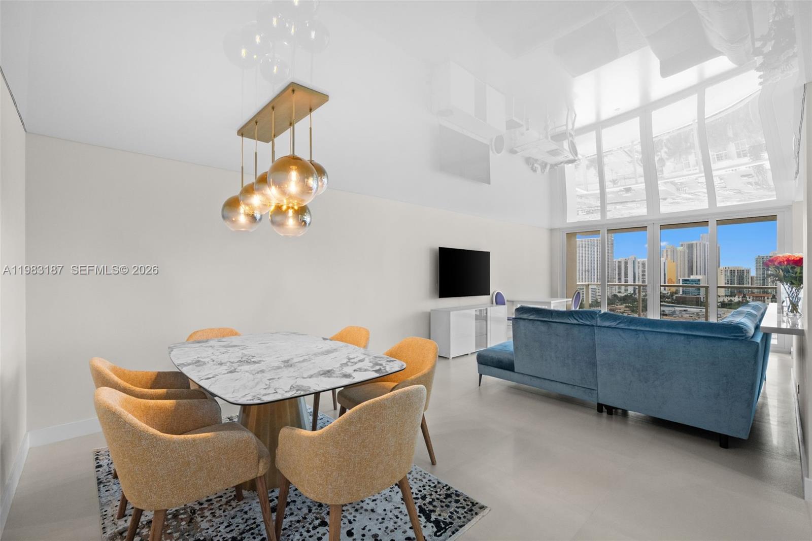 WINSTON TOWER 300 CONDO - Residential