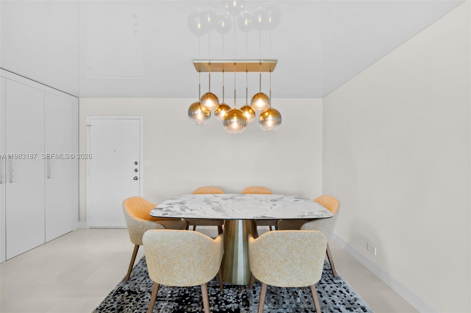 WINSTON TOWER 300 CONDO - Residential