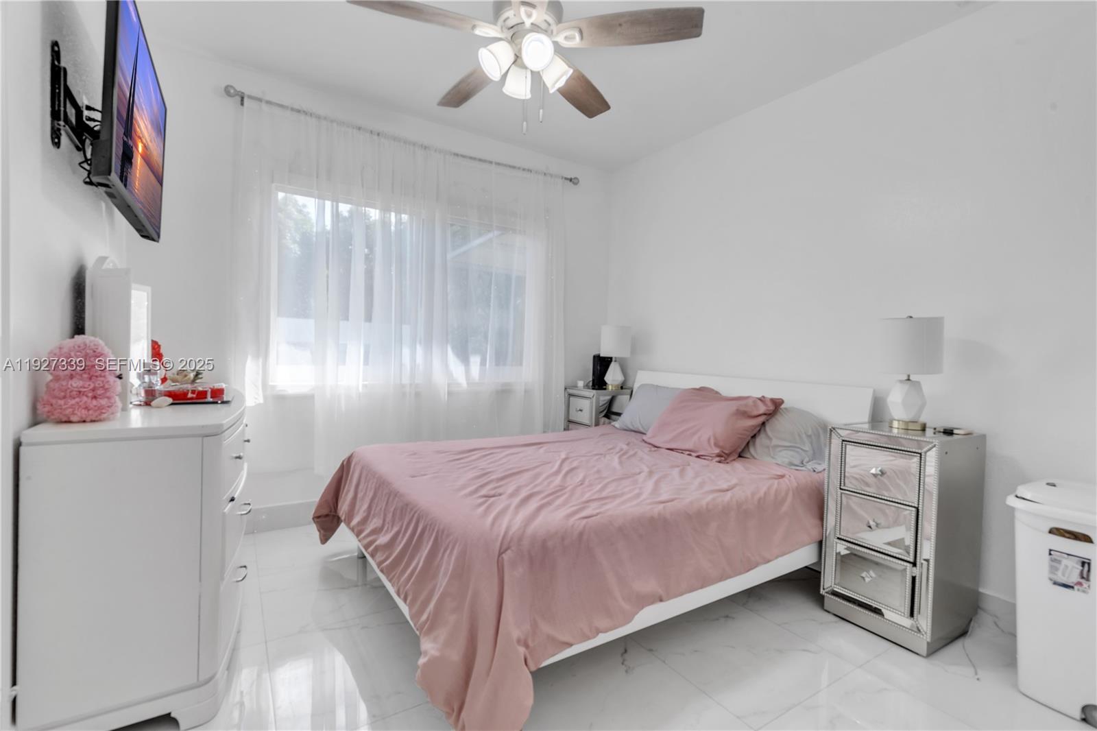 Acreage & Unrec - Residential