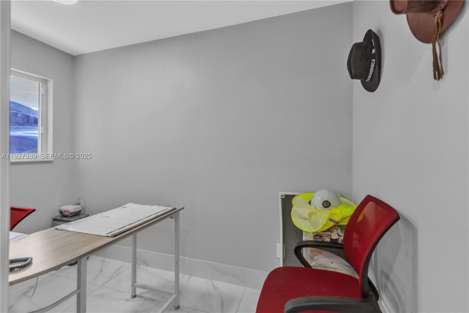 Acreage & Unrec - Residential