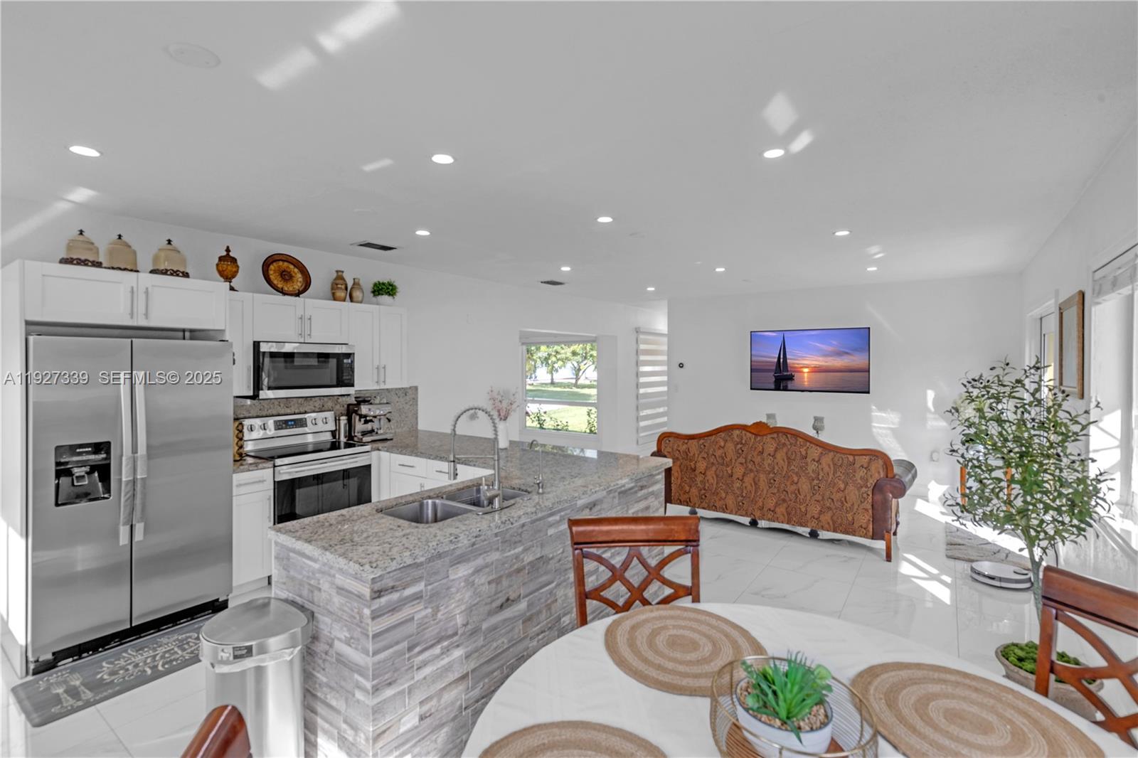 Acreage & Unrec - Residential