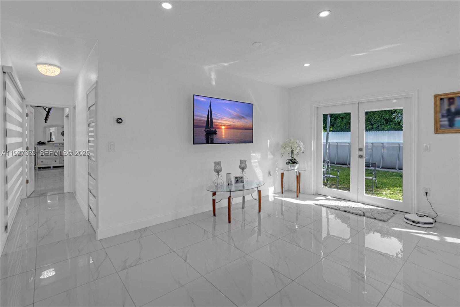 Acreage & Unrec - Residential