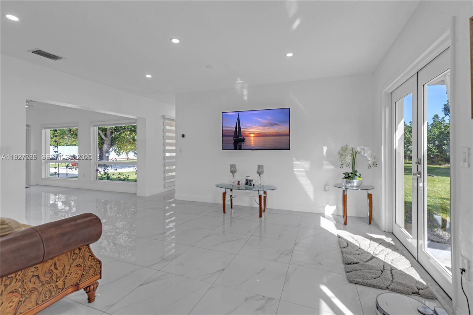 Acreage & Unrec - Residential