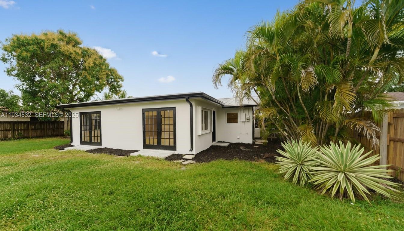 CORAL RIDGE ISLES - Residential