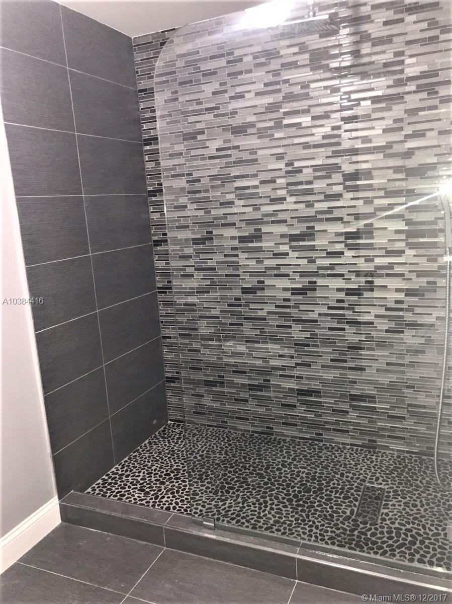 J G HEADS FARMS - Residential