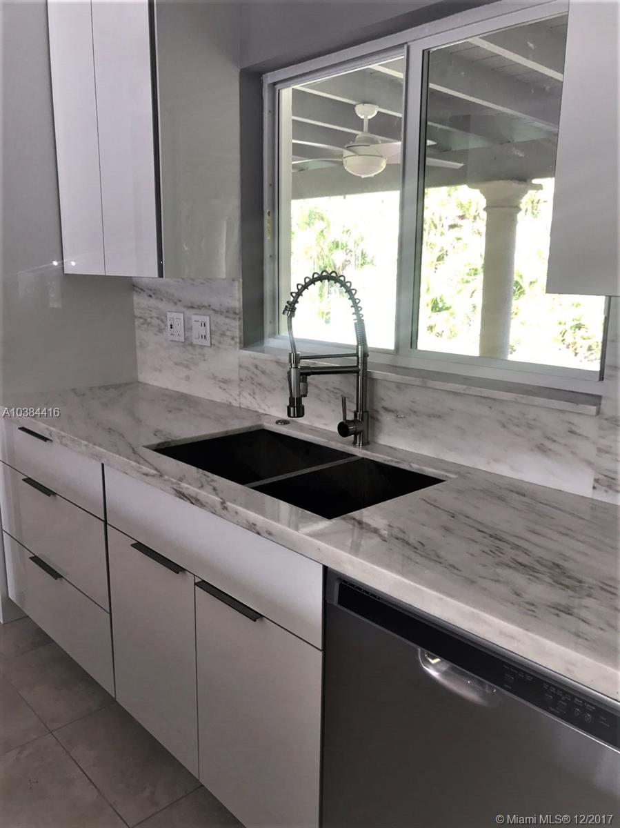 J G HEADS FARMS - Residential