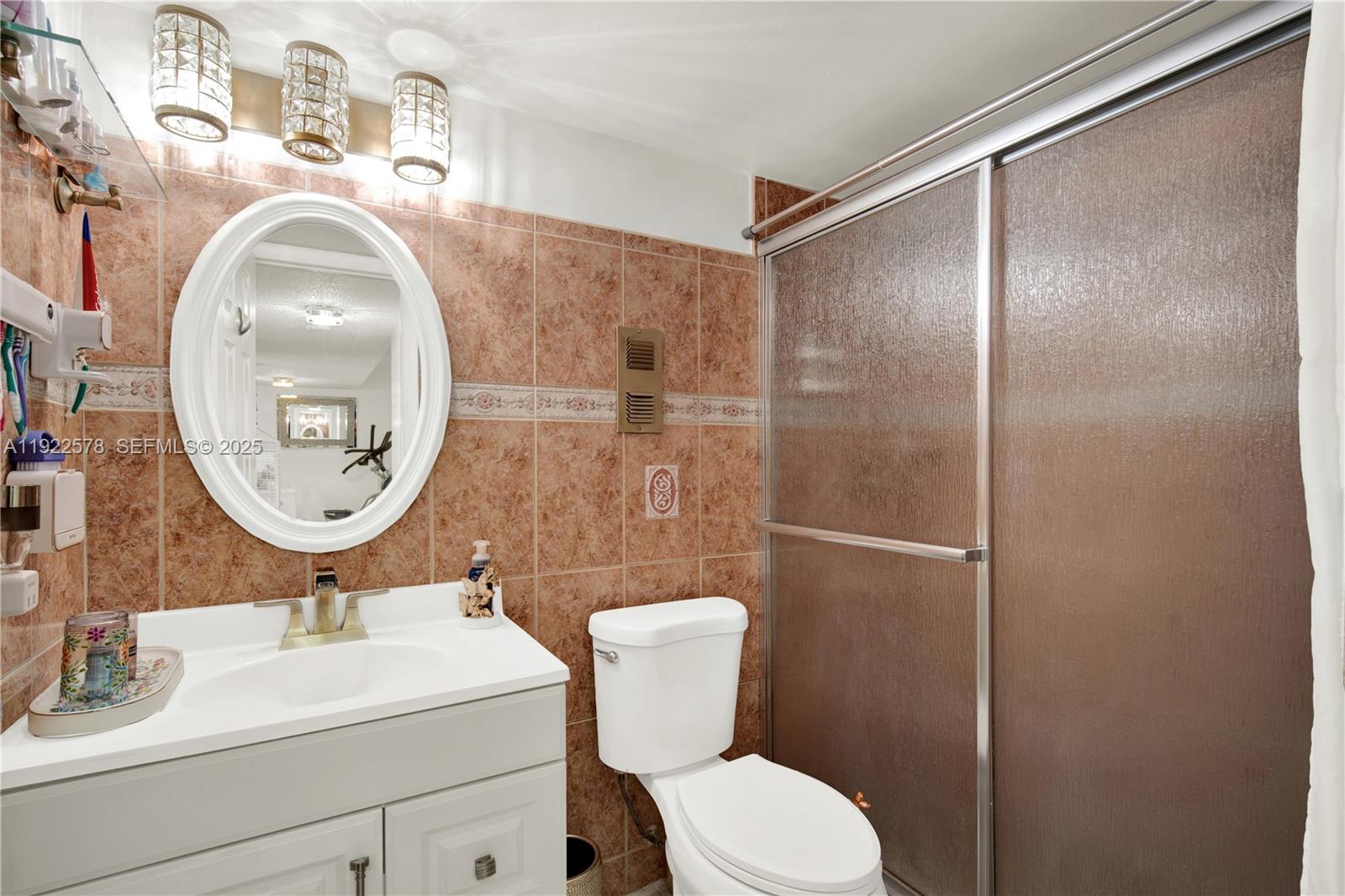 EL CONQUISTADOR SOUTH CON - Residential