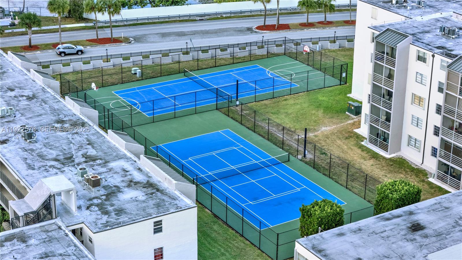 14195 SW 87th St B115