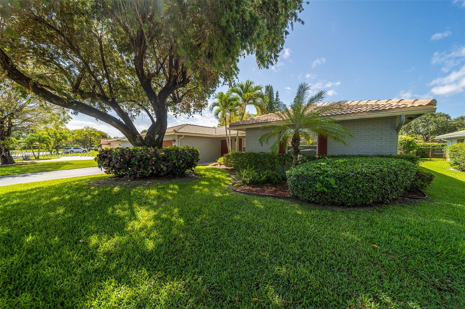 MAPLEWOOD - Residential Lease