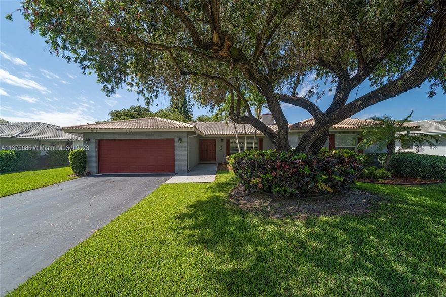 Live in paradise! 4 beds, 2 baths Single Family, located in the sought-after community of Maplewood! This bright home features a private heated pool, garden view, a dream chef kitchen, SS appliances, led recessed lighting, 2-tier granite countertop overlooking the open living, formal dining room, & family room. The spectacular chimney is the focal point of on living area. Beautiful tile flooring throughout the living areas with carpet in the bedrooms. The master suite offers spacious walk-in closets. Bathrooms have been tastefully remodeled, offering chic faucets, & mirrors. Backyard patio to entertain the whole family with a large covered terrace & swimming pool. New AC unit. NO HOA. Pest Control, Pool & Lawn Maintenance are included in rent. *BY OWNER REQUIREMENTS PETS ARE NOT ALLOWED.*