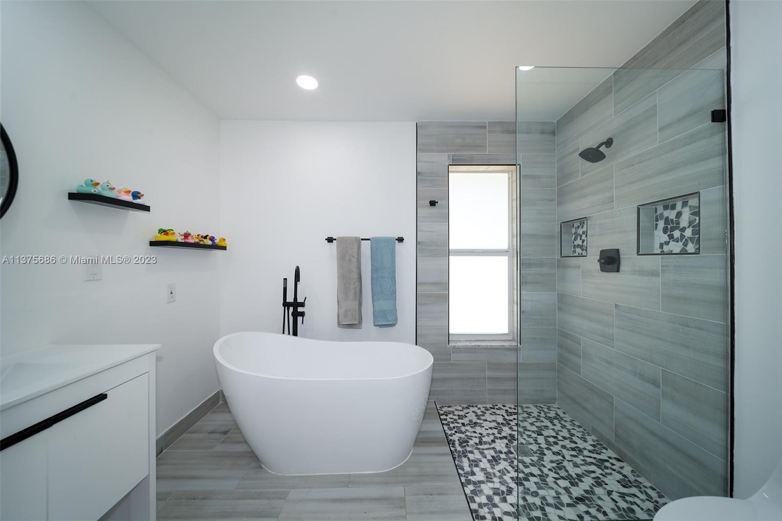 MAPLEWOOD - Residential Lease