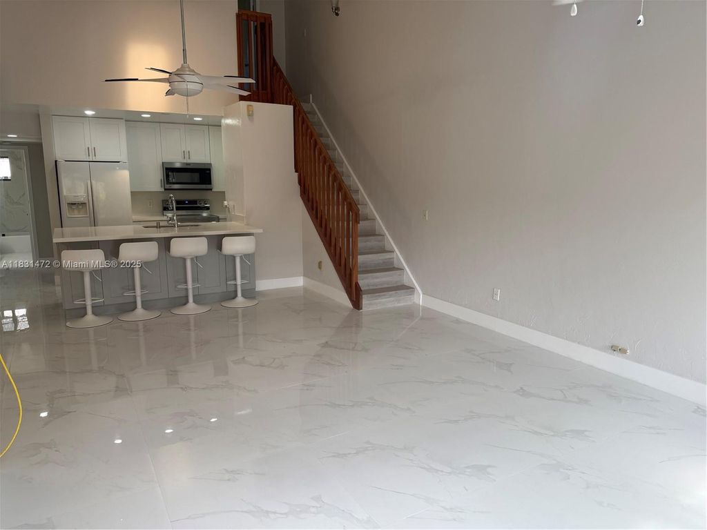 Photo of 431 SE 14th St, Dania Beach, FL 33004 (MLS # A11831472)