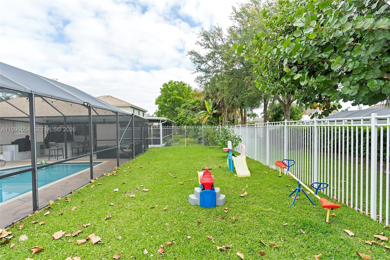 FOSTERS MILL - Residential