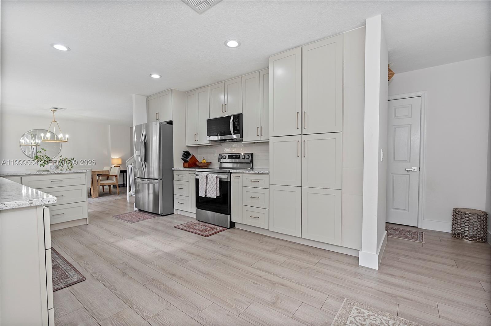 FOSTERS MILL - Residential