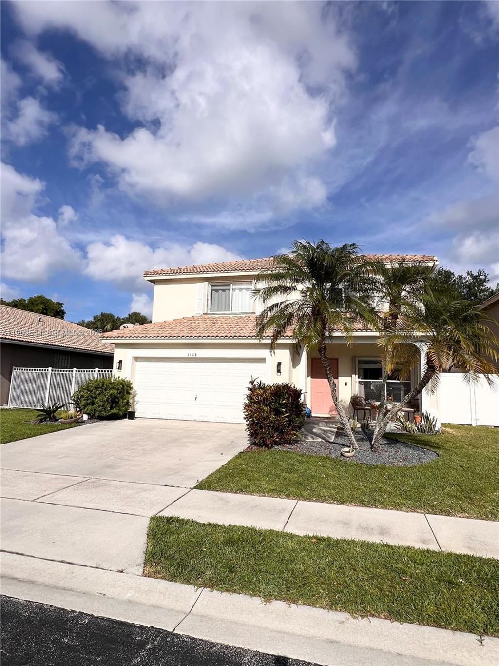 Photo of 1108 Fosters Mill Dr, Boynton Beach, FL 33436 (MLS # A11999554)