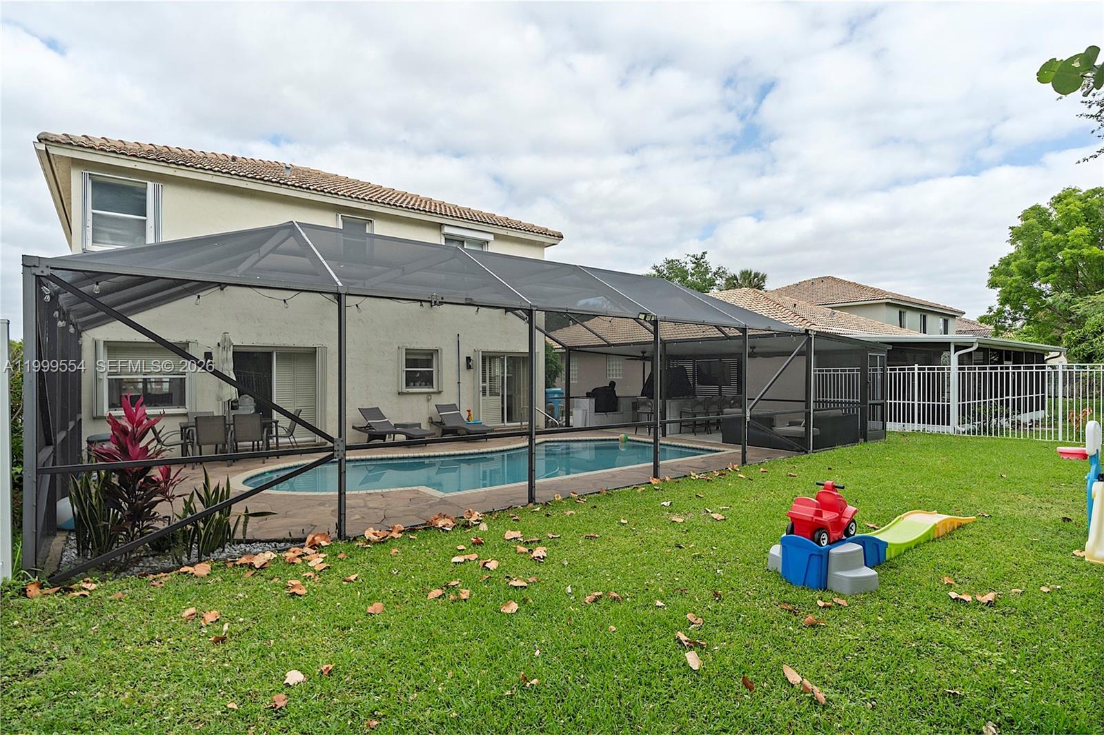 FOSTERS MILL - Residential