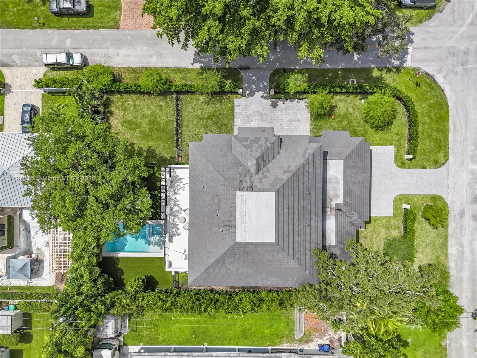 PALM MIAMI AMD - Residential