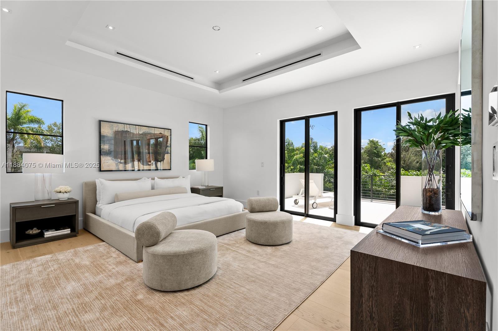 PALM MIAMI AMD - Residential