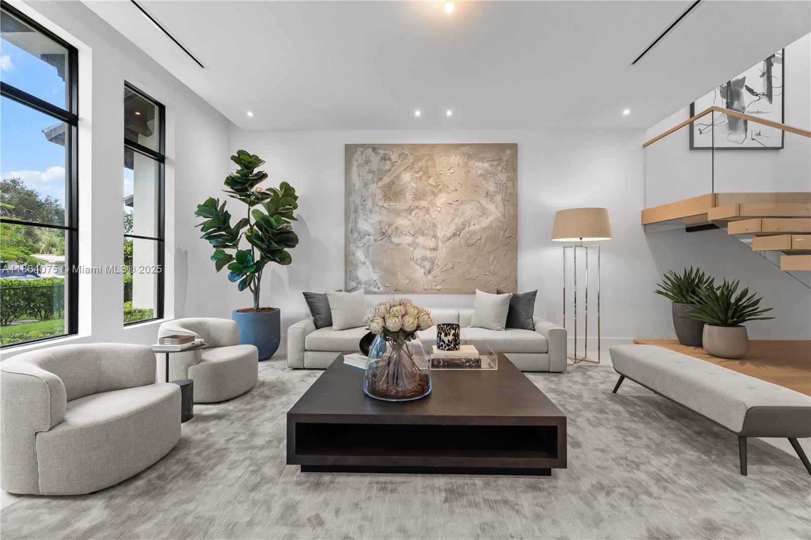 PALM MIAMI AMD - Residential