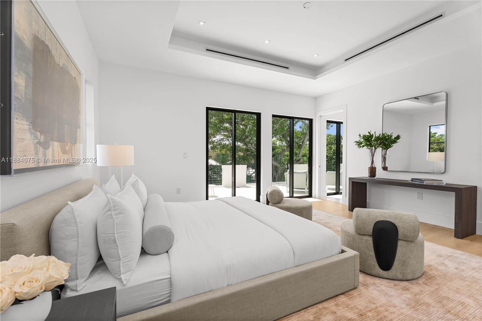 PALM MIAMI AMD - Residential