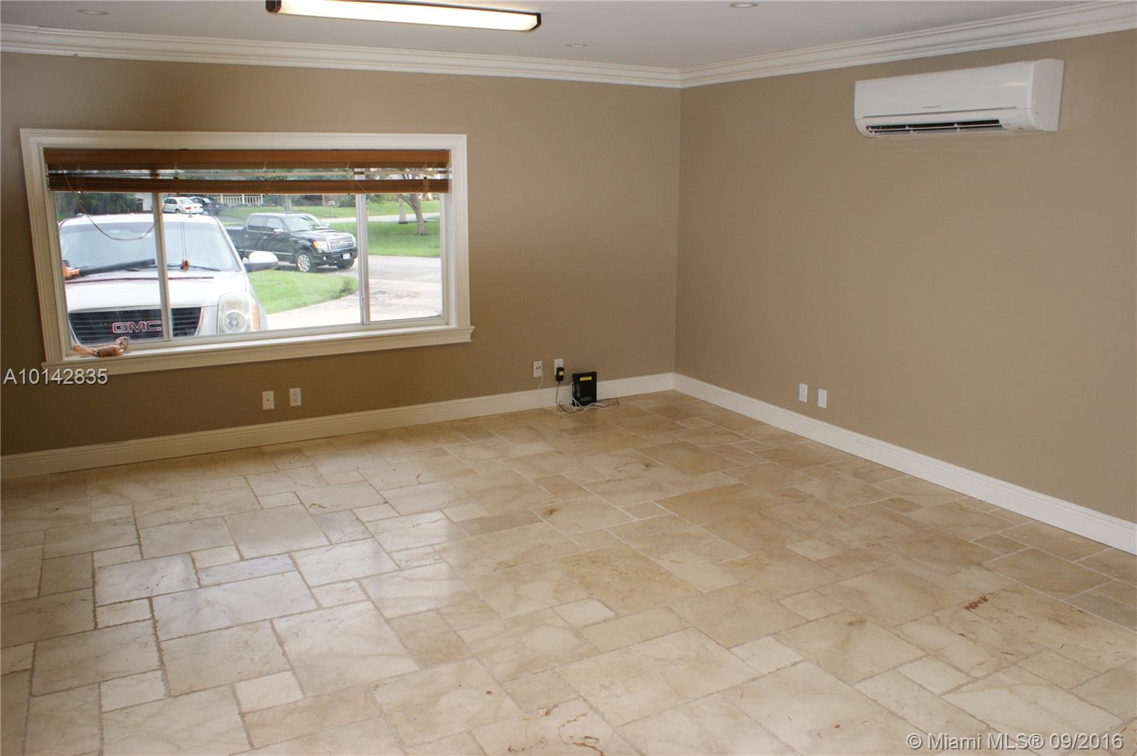 SOUTH WEST RANCHES - Residential Lease