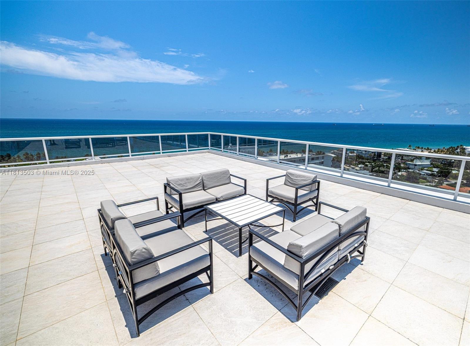 VANTAGE VIEW CONDO - Residential