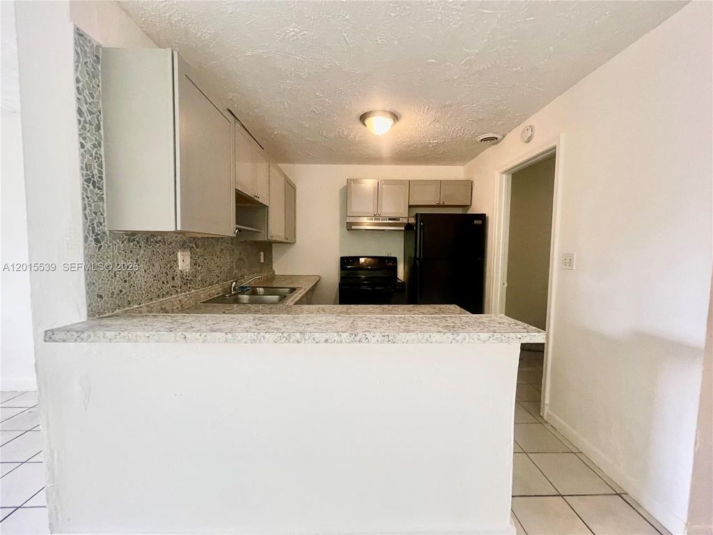 Photo of 2621 Riverland Dr #2, Fort Lauderdale, FL 33312 (MLS # A12015539)