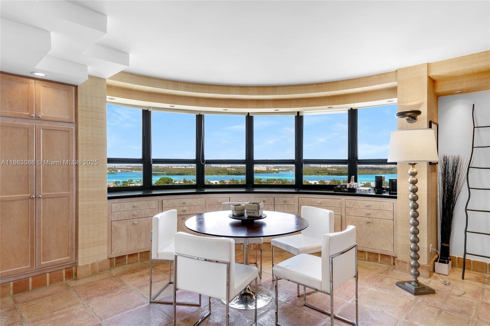 10175 Collins Ave 1707/1708