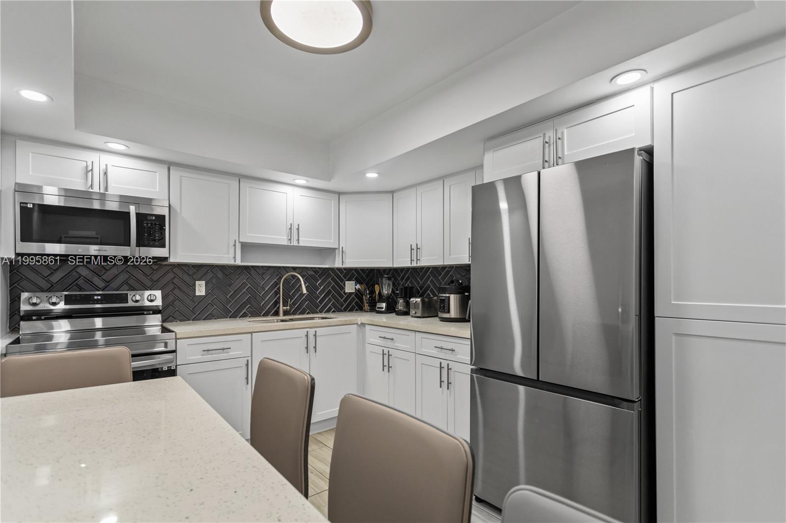 TOWERS OF OCEANVIEW SOUTH - Residential