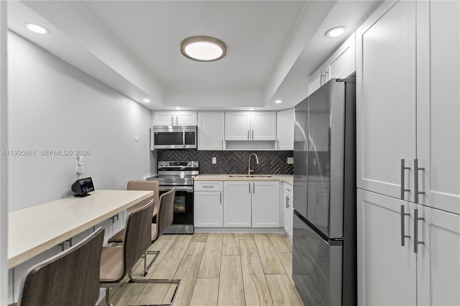 TOWERS OF OCEANVIEW SOUTH - Residential