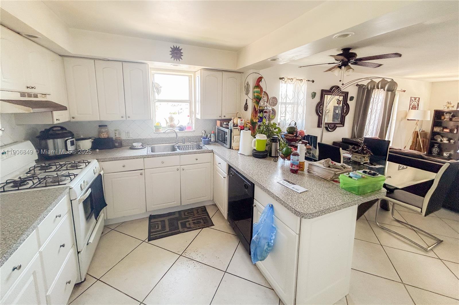 PENN TERRACE TOWERS CONDO - Residential