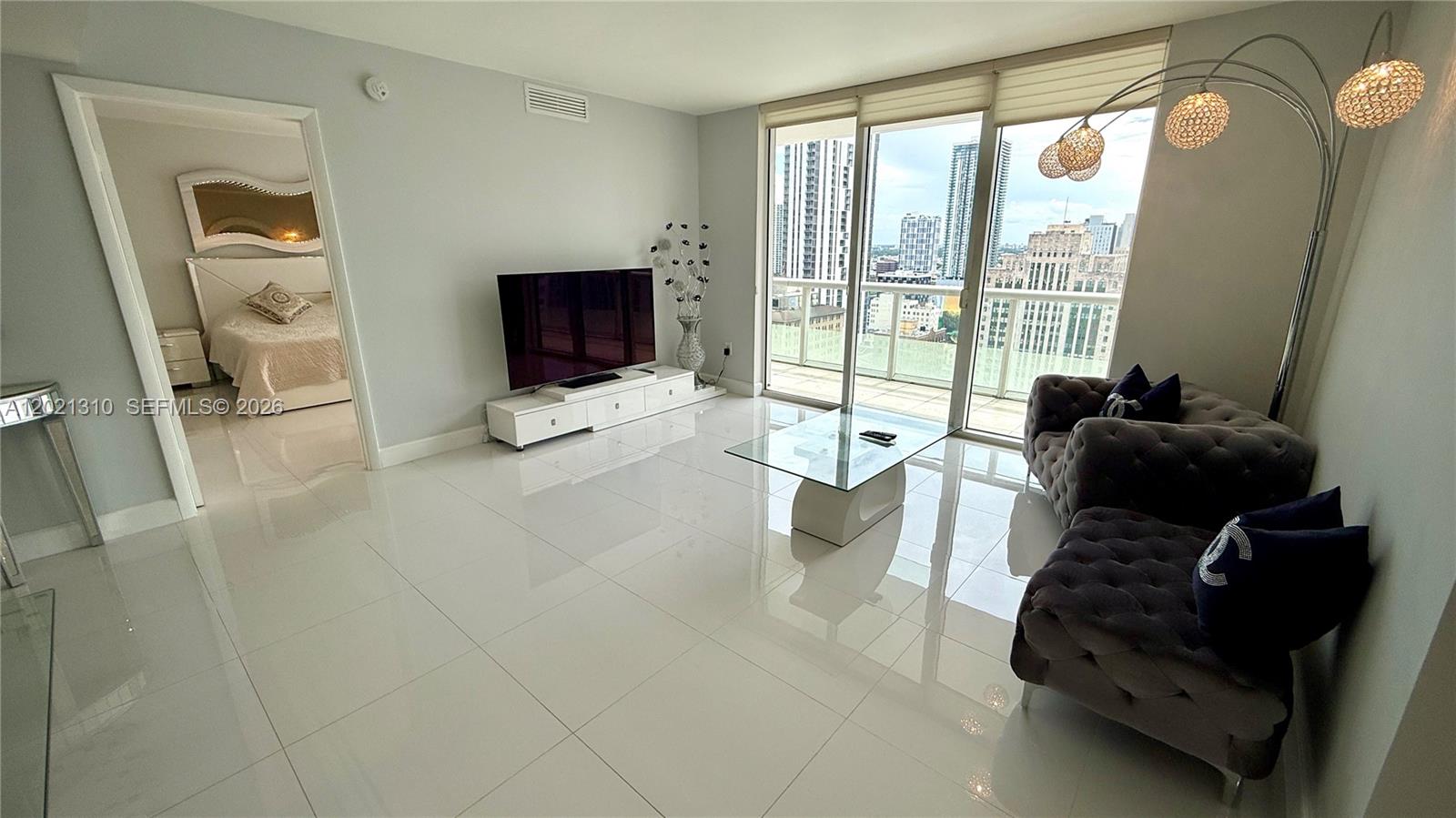 50 Biscayne Blvd 2501