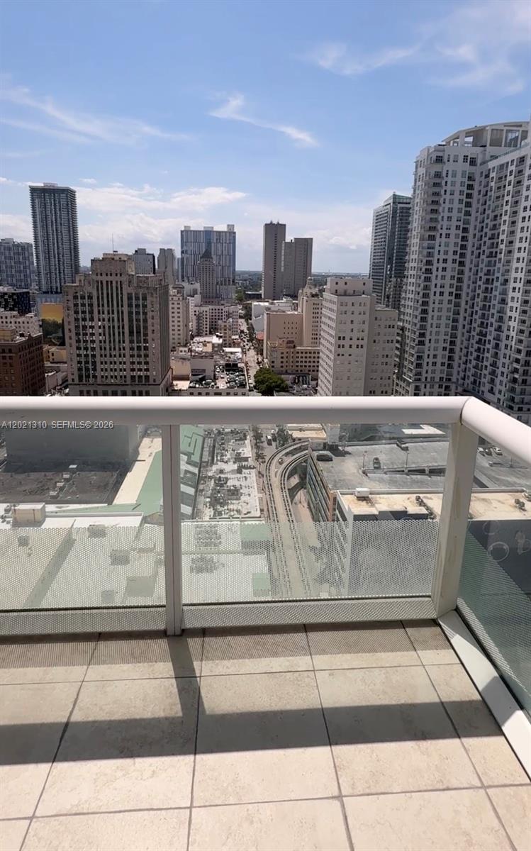 50 BISCAYNE CONDO - Residential