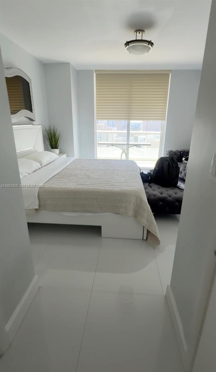 50 BISCAYNE CONDO - Residential