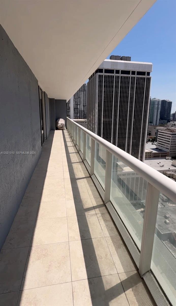 50 BISCAYNE CONDO - Residential