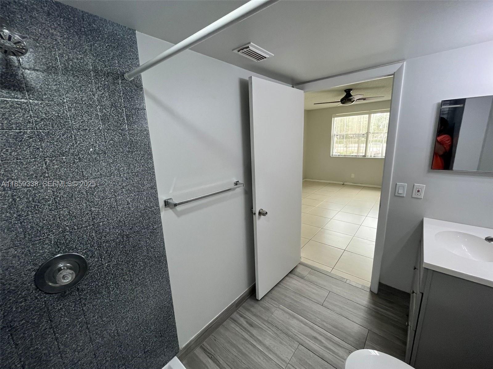 EDGEWATER CONDO - Residential