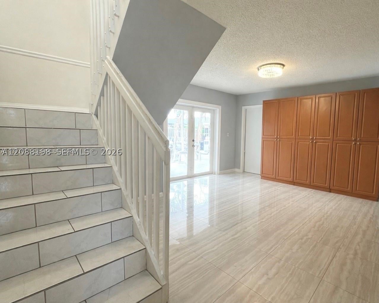 View photos, virtual tours, details... 15302 SW 180th Ter
