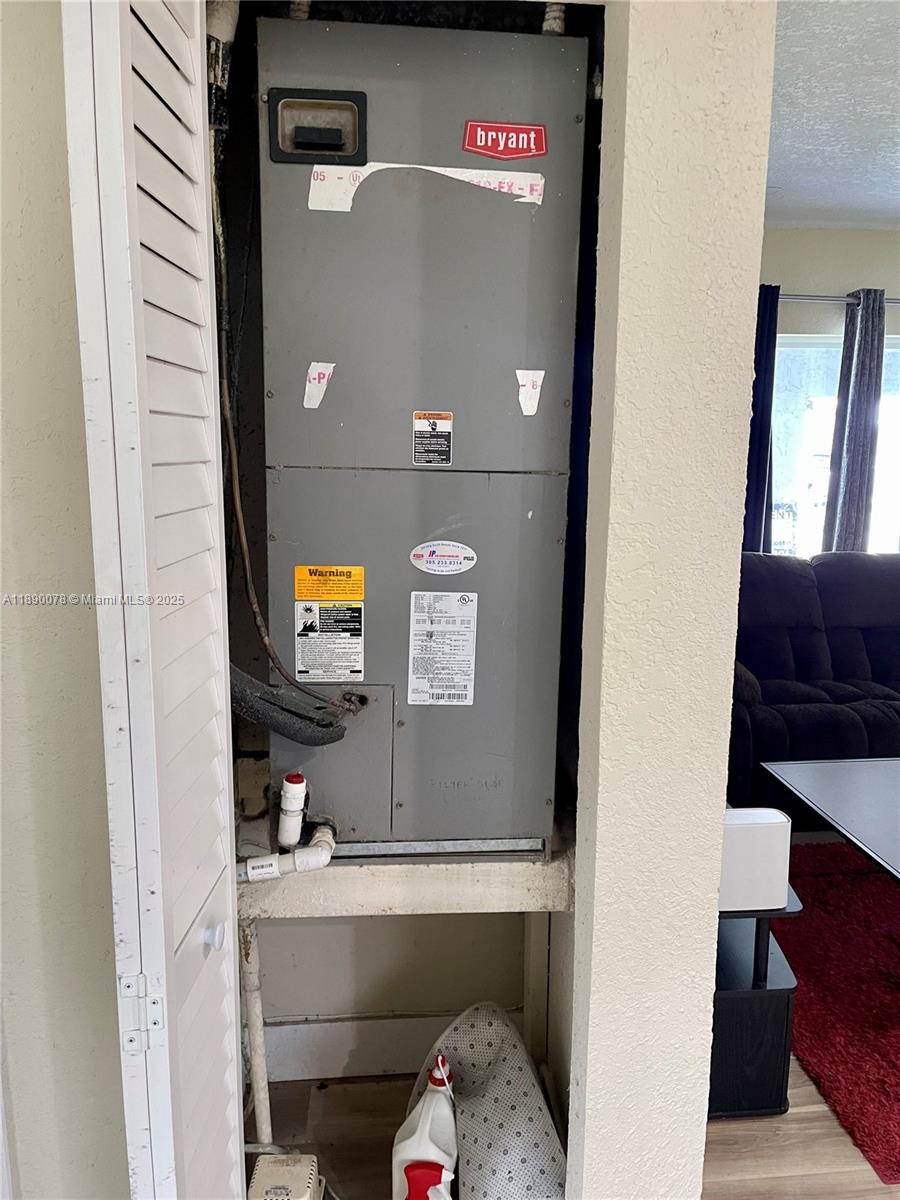 RICHLAND ESTATES - Residential