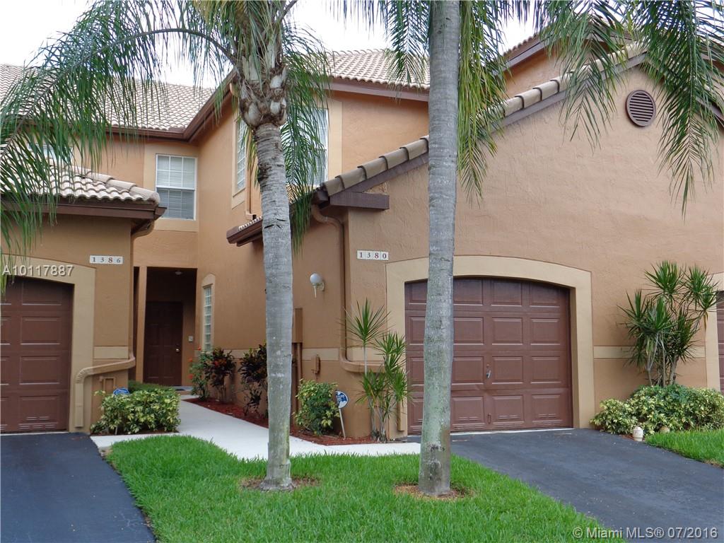 WELL-KEPT TOWN HOME AT THE DESIRED SAN SEBASTIAN. LAMINATED WOOD FLOORING FIRST FLOOR, CERAMIC IN KITCHEN AND VINYL STAIRS AND SECOND FLOOR (WOOD TEXTURE). GUEST BATHROOM FIRST FLOOR. SCREENED BBQ AREA. THREE BEDROOMS UPSTAIRS. JACK AND JILL BATHROOM, 2 BEDROOMS. MASTER WITH OWN BATHROOM UPSTAIRS PERFECT FOR A FAMILY. VERY CONVENIENT LOCATION- IMMEDIATE ACCESS TO I75.