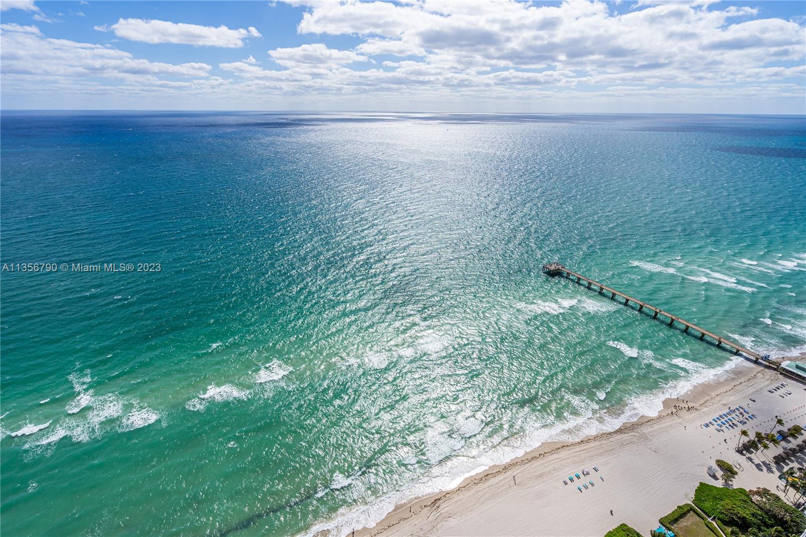 JADE SIGNATURE CONDO - Residential