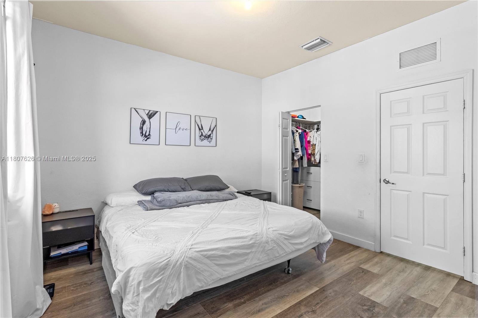 BELLAGIO VILLAS - Residential