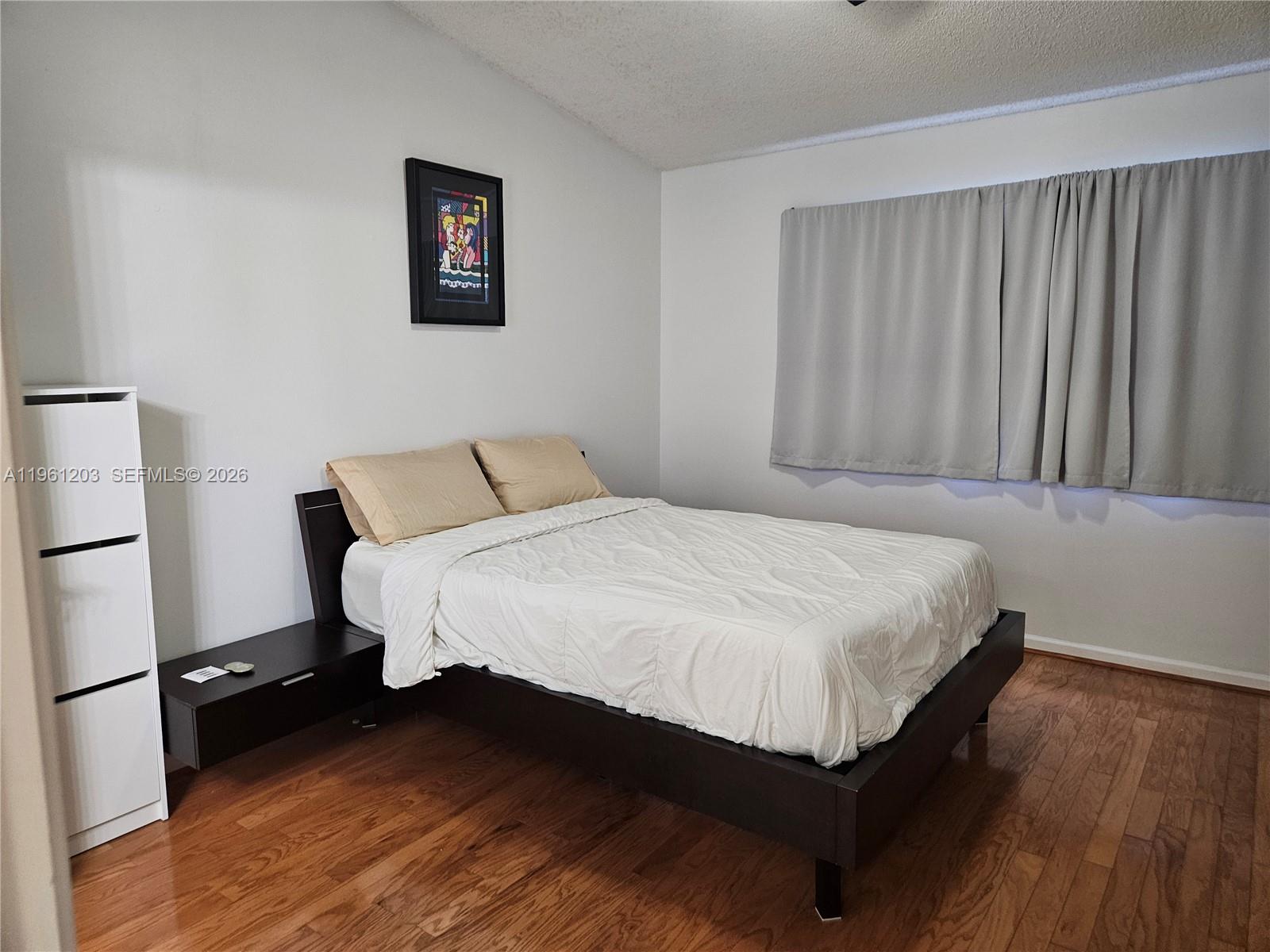 BANYAN OAKRIDGE COMMERCIA - Residential