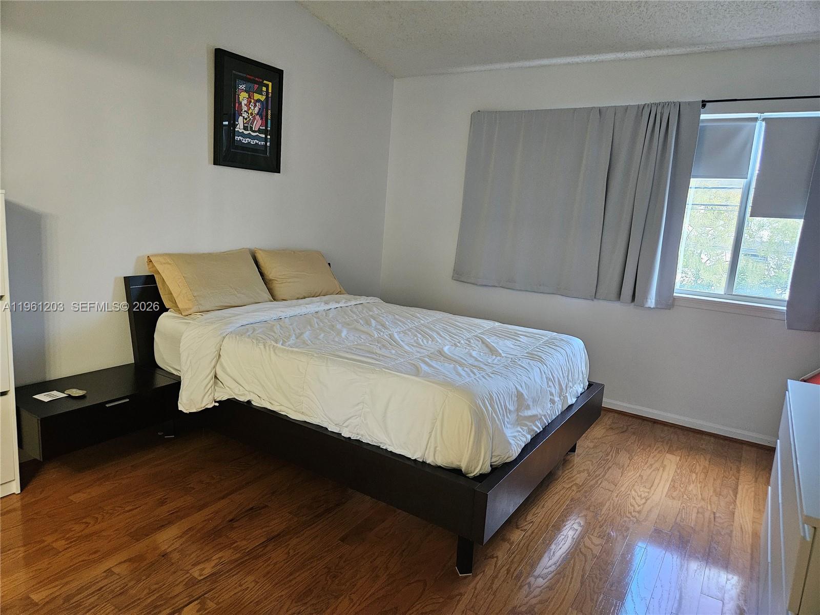 BANYAN OAKRIDGE COMMERCIA - Residential