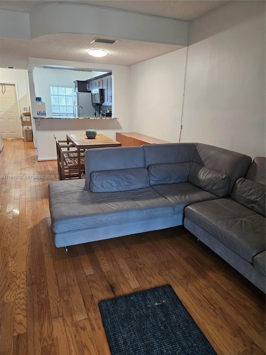 BANYAN OAKRIDGE COMMERCIA - Residential