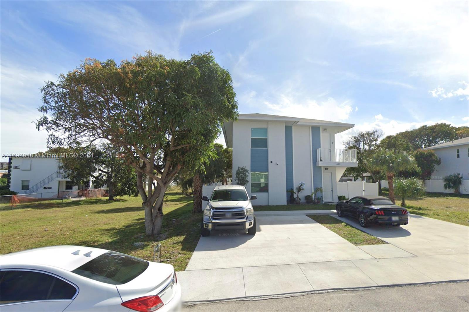 432 21st St St 2, West Palm Beach, Palm Beach County, Florida - 3 Bedrooms  
2 Bathrooms - 