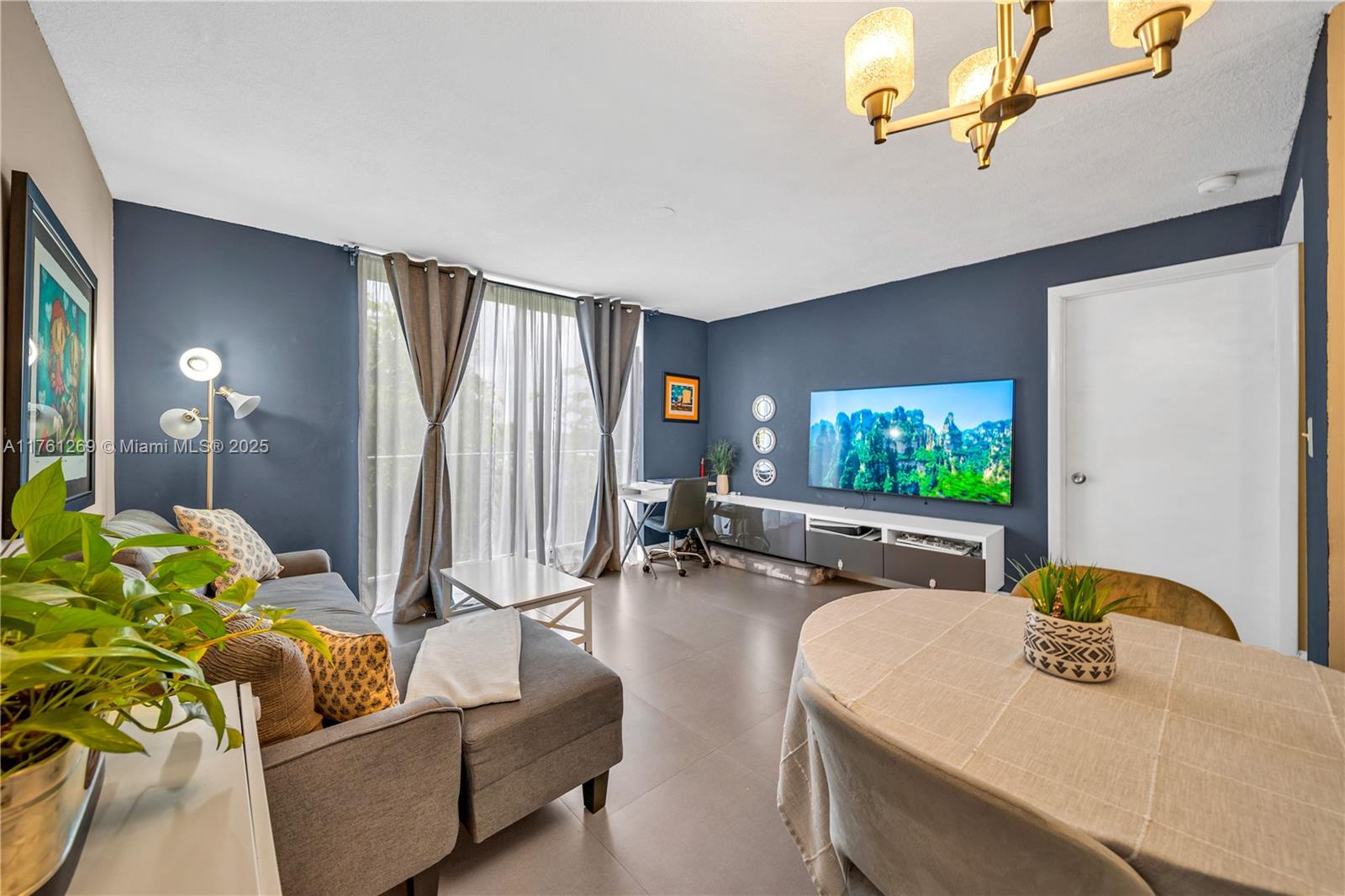 1720 Nw N River Dr 613, Miami, Broward County, Florida - 1 Bedrooms  
1 Bathrooms - 