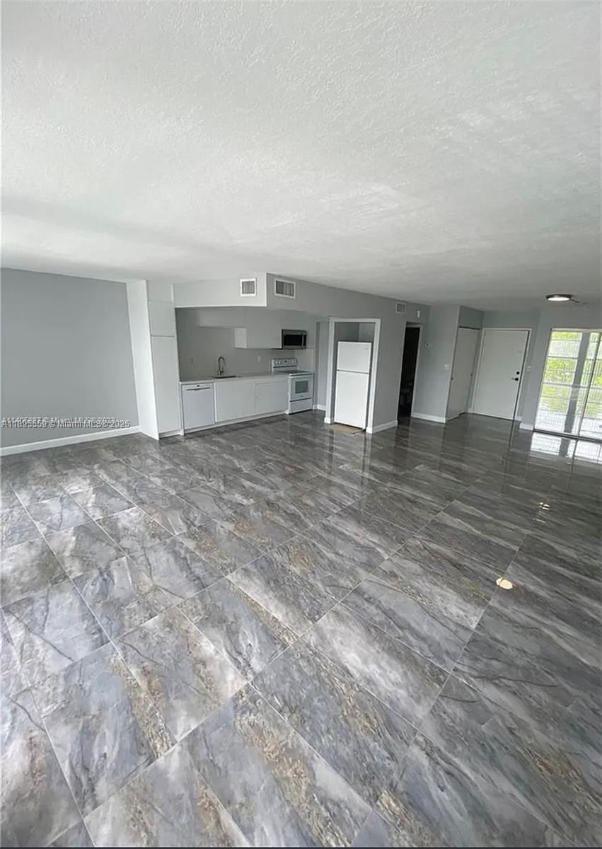 DESOTO PARK NORTH CONDO - Residential