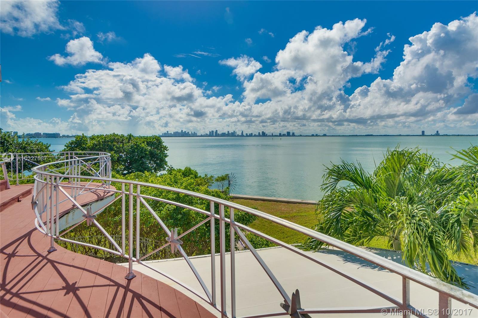 10-15 53 42 LA GORCE GOLF - Land