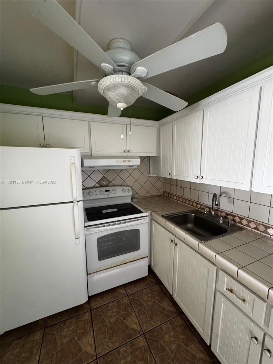 BERKSHIRE A THRU K CONDOS - Residential