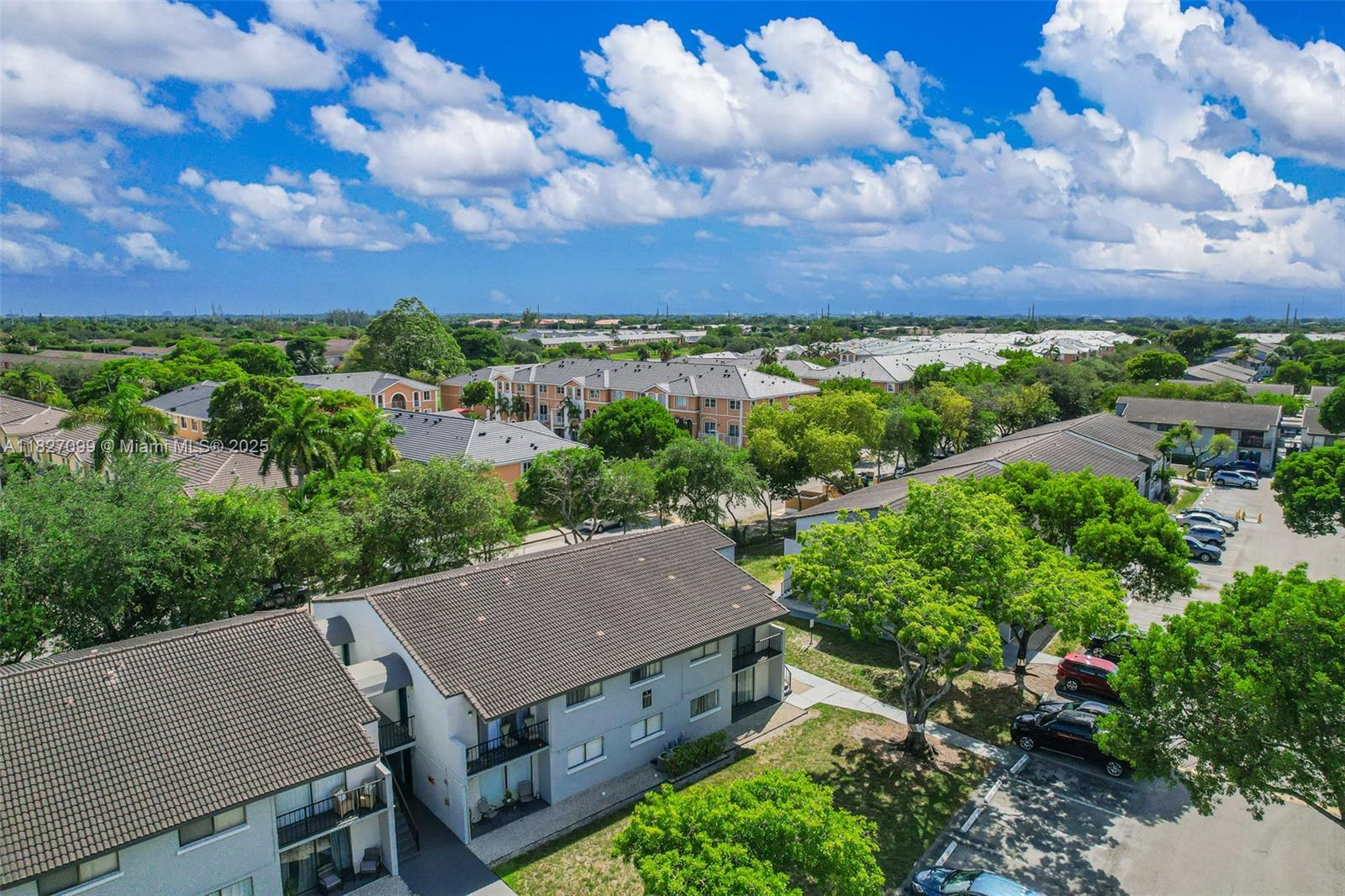 VILLA BELLINI CONDO - Residential Lease